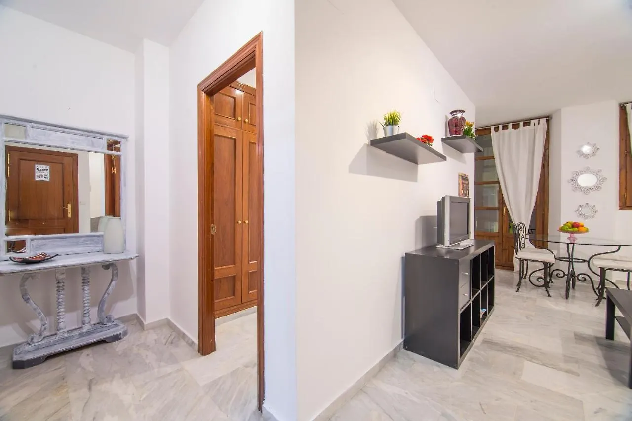Apartamentos Granata Granada