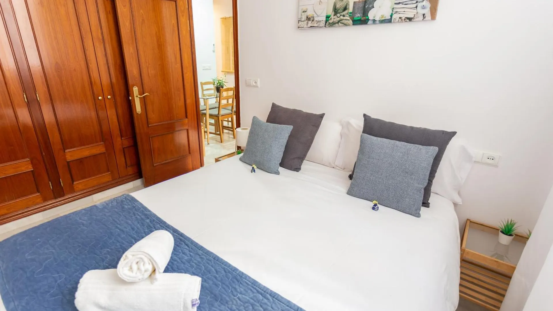 Apartamentos Granata Granada