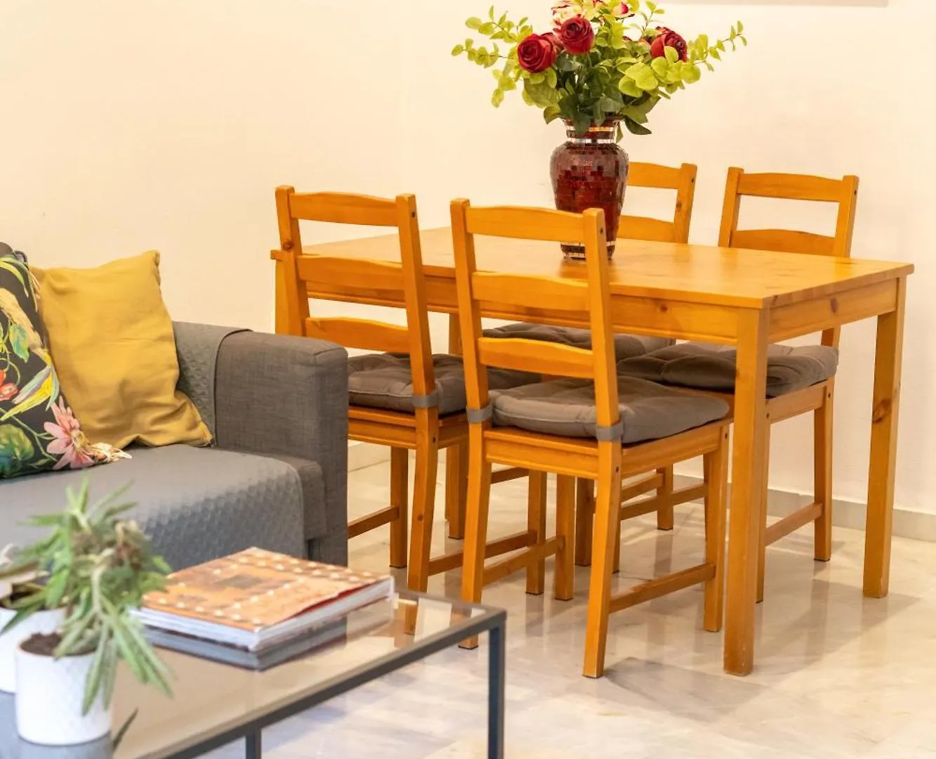 Aparthotel Apartamentos Granata Granada