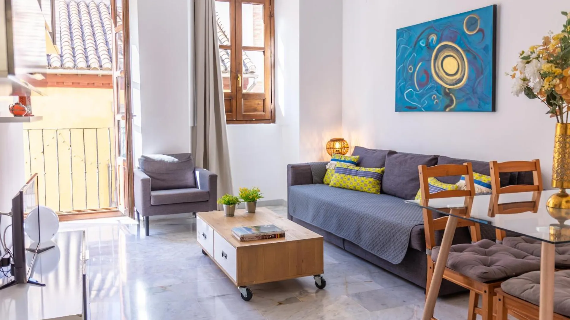 Apartamentos Granata Granada Aparthotel